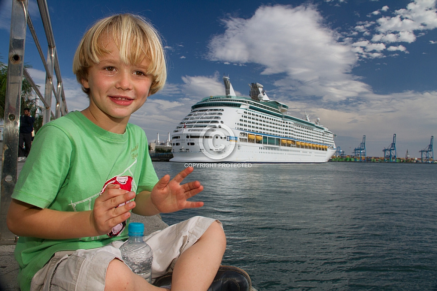 Cruise ship in the harbour of Las Palmas