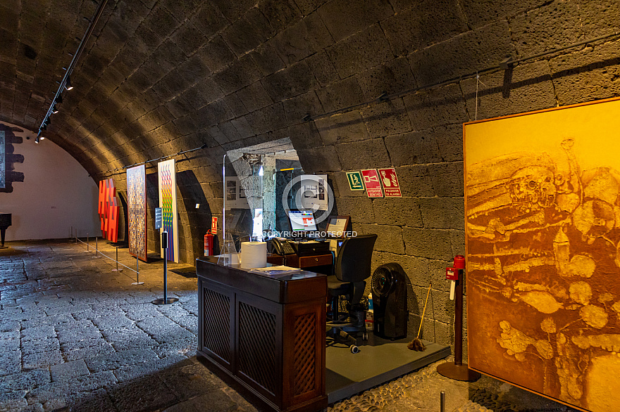 Museo Internacional de Arte Contemporáneo - Castillo San José - Arrecife - Lanzarote