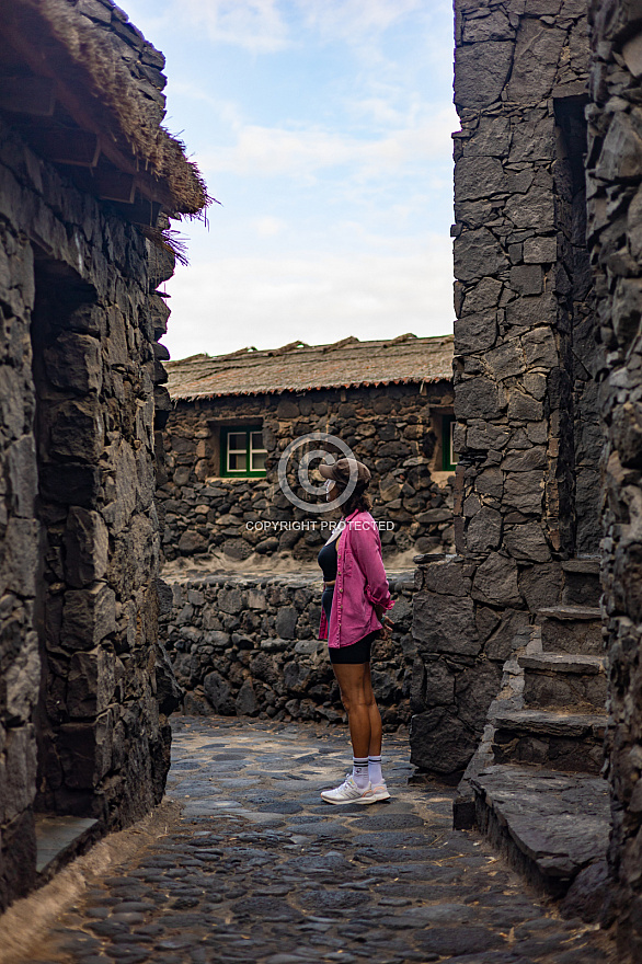 pozo de las calcosas - el hierro