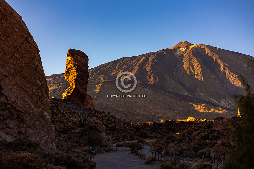 sendero roques de garcía - cañadas del teide - tenerife