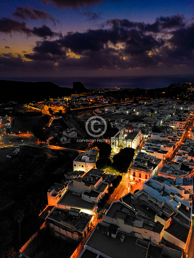 Agaete by night