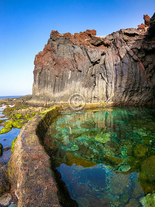 El Hierro: Charco de La Laja