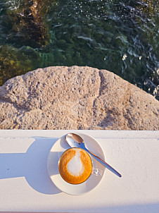 Cafe cortado en La Caleta de Tenerife