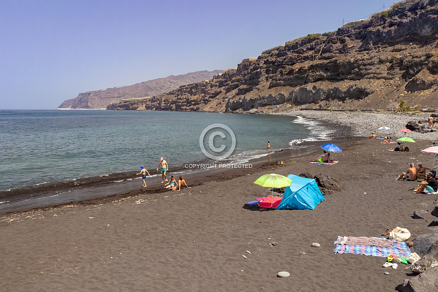 Playa Los Guirres