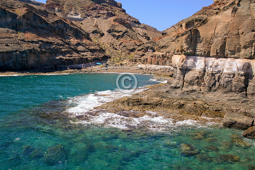 Tiritaña beach